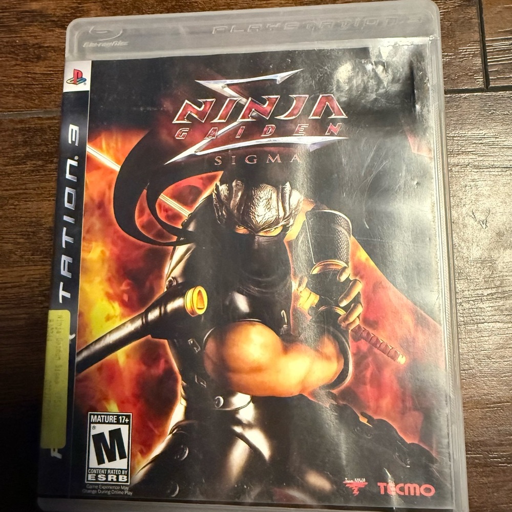 Ninja Gaiden Sigma for PlayStation 3 - Black and Red Complete CIB Tested